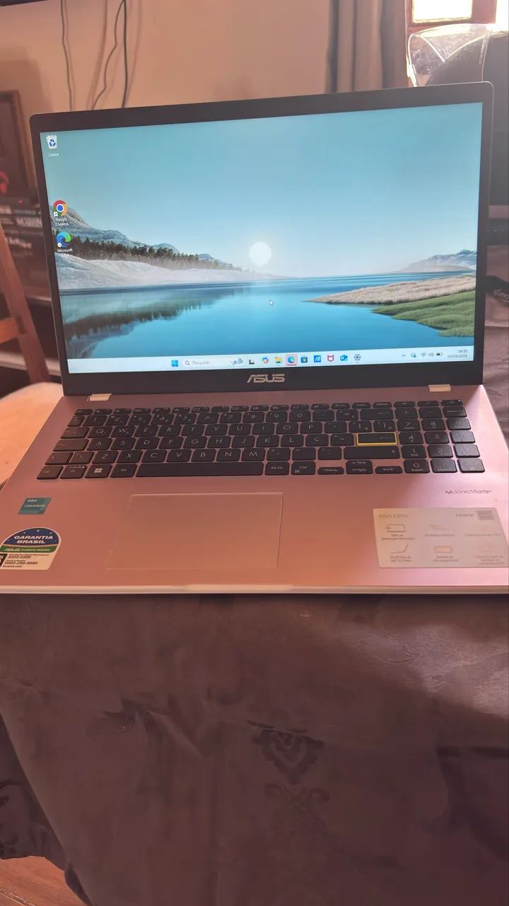 VENDO NOTEBOOK ASUS E510 - Foto 3