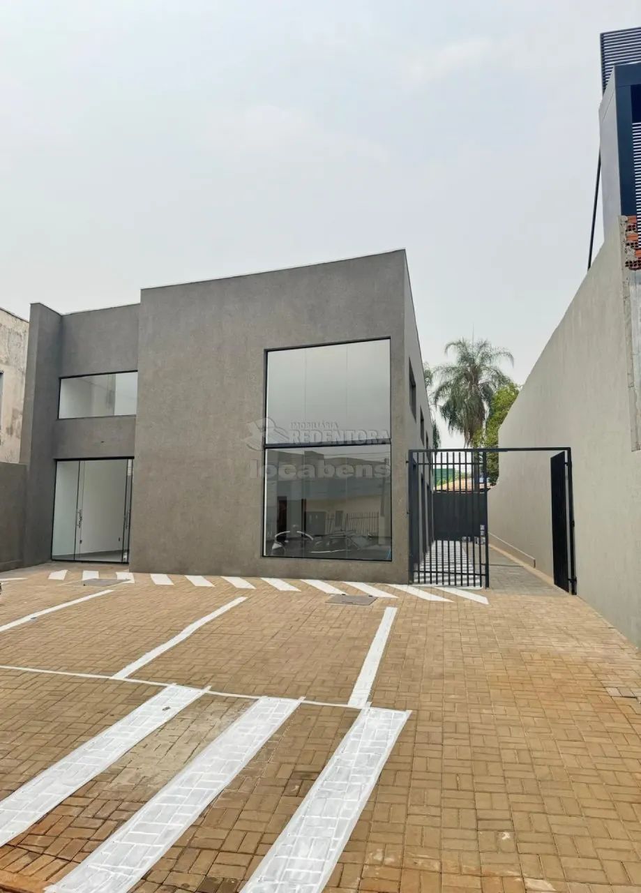 Salão Comercial com 230² - Vila Santa Cândida