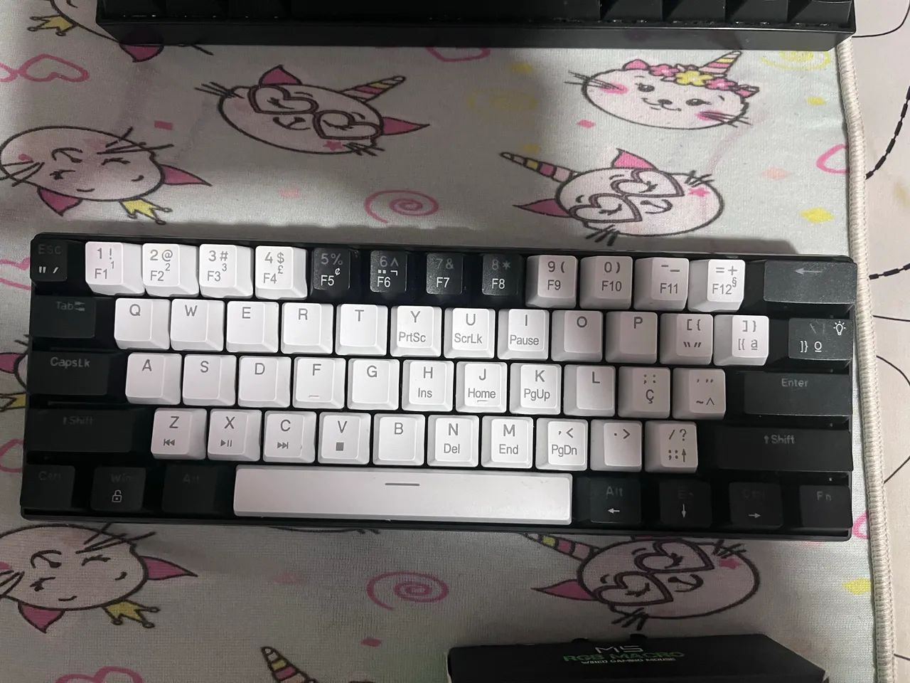 teclado gamer 60% novo (promoção) 