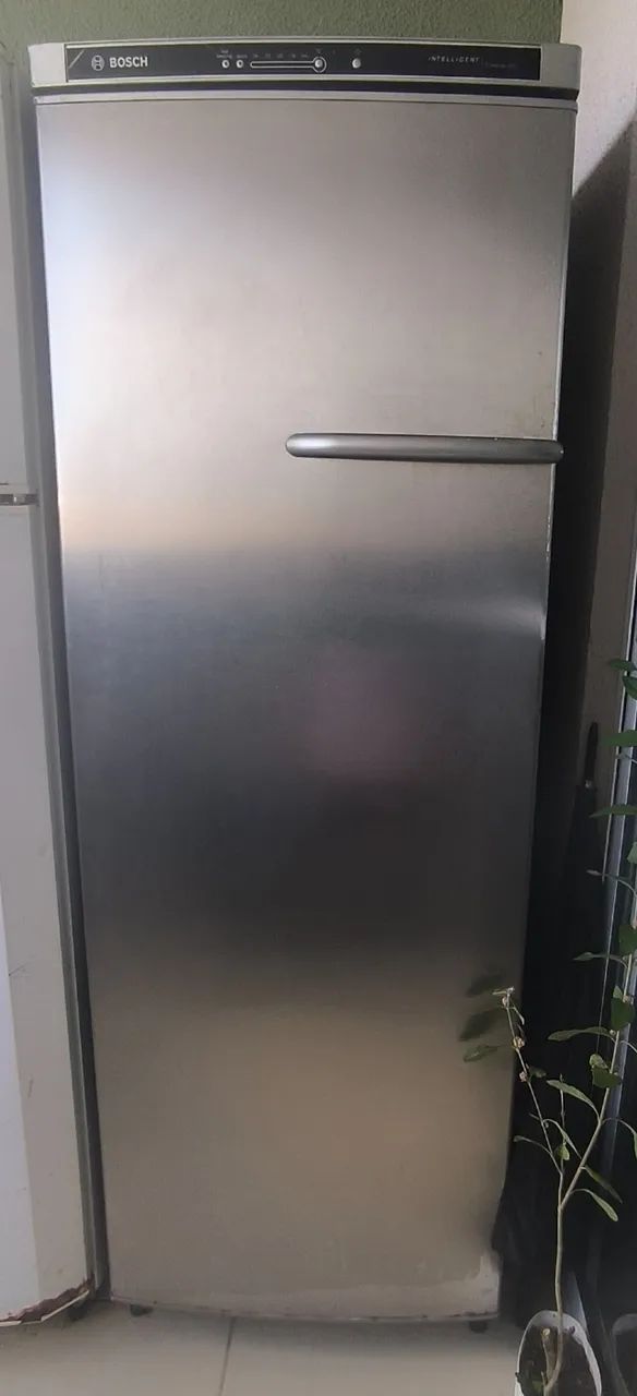 Freezer vertical 