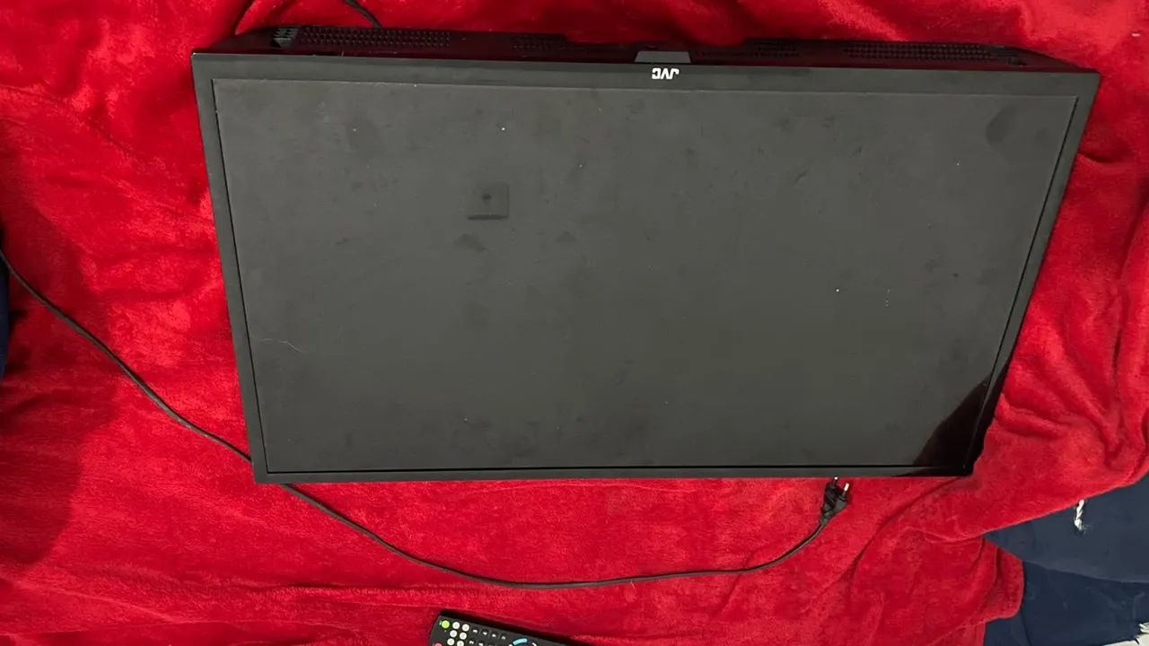 TV JVC Smart 32 plg - Foto 2
