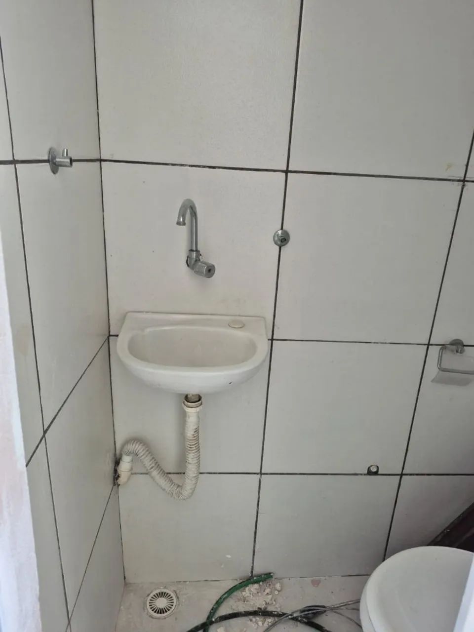 Alugo lojas no térreo em água fria  - Foto 4