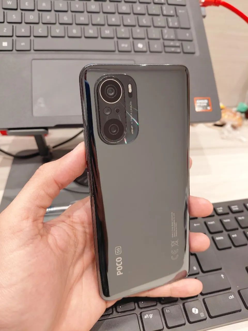 Xiaomi POCO F3 - Foto 2