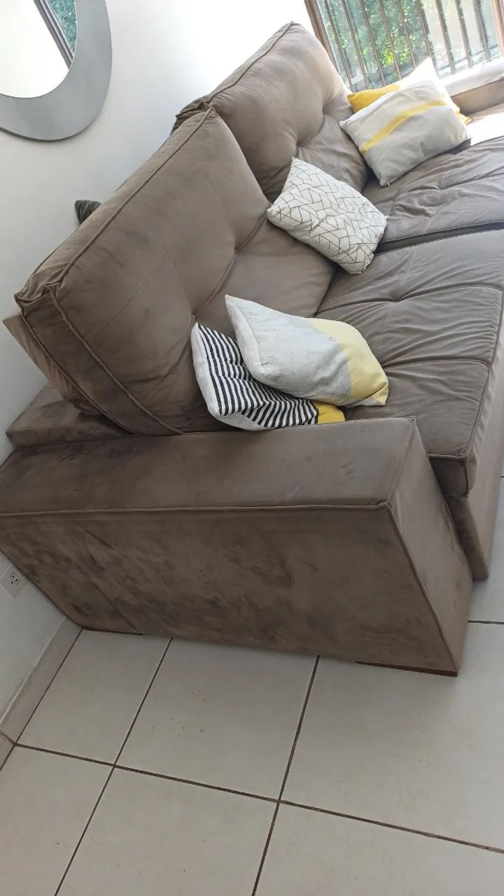 Sofá retrátil 3 lugares.  - Foto 2