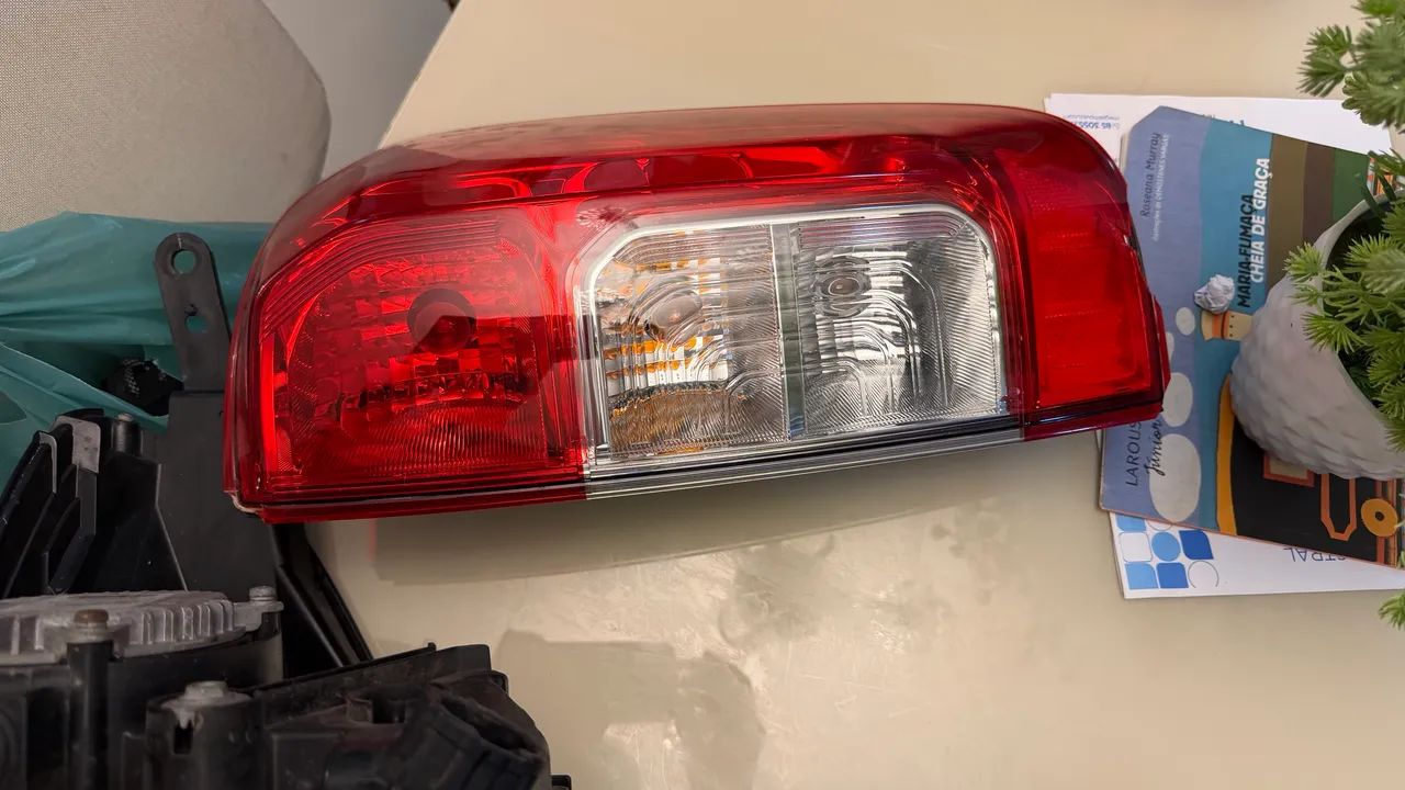 Farol e Lanterna - Nissan Frontier