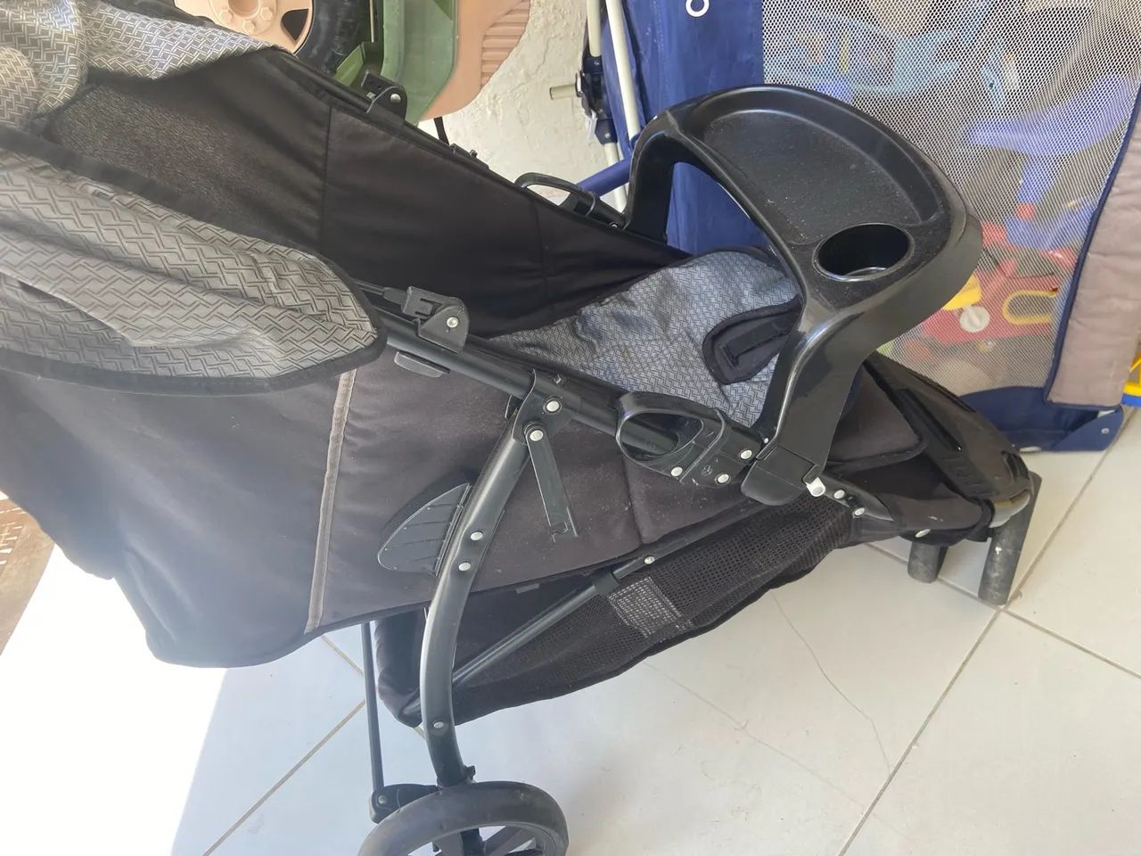Carrinho de bebê galzerano