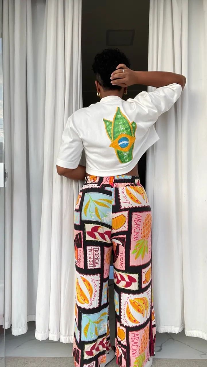 Camiseta Cropped off white  - Foto 3