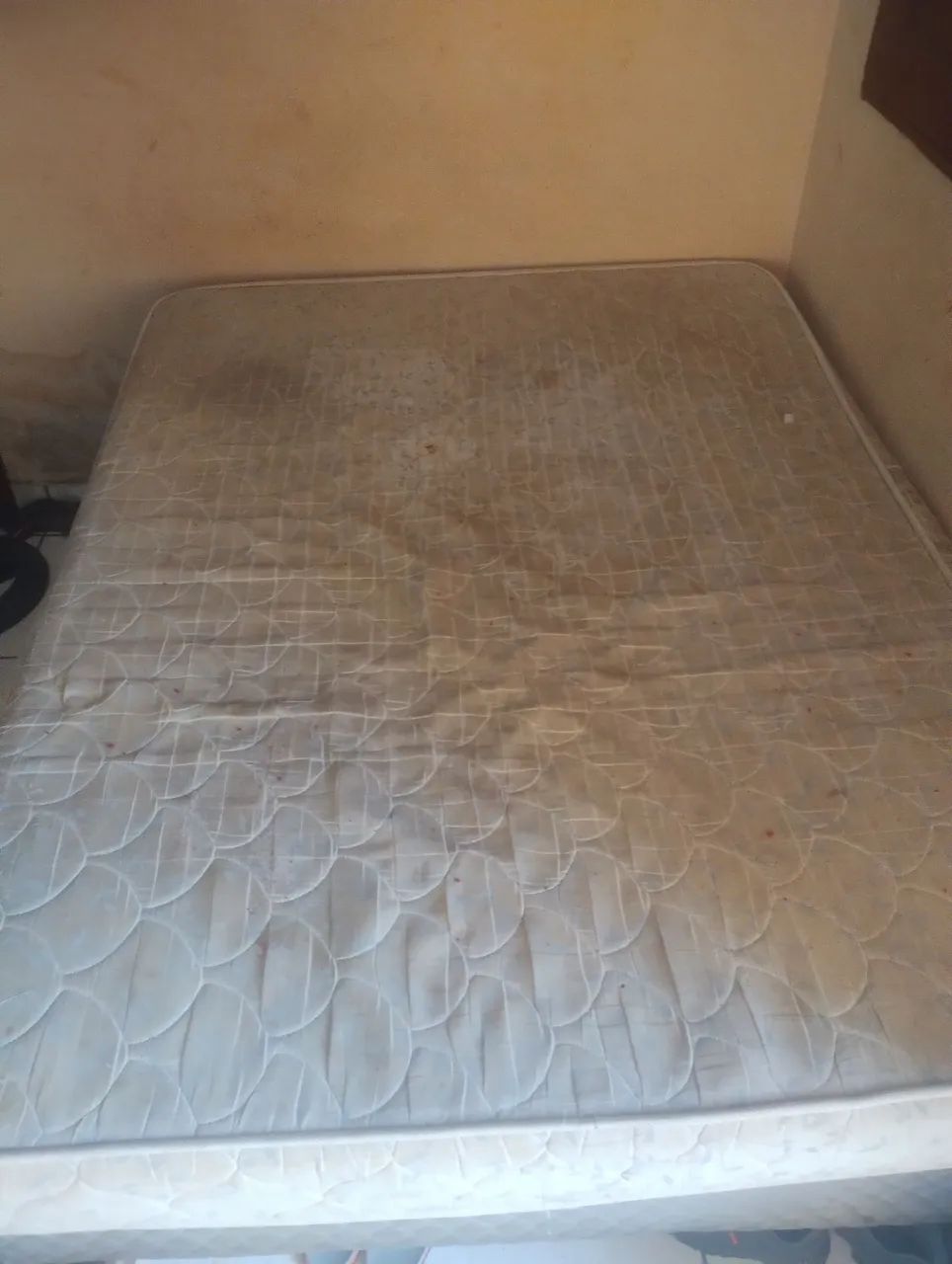 Cama box em bom estado com colchão  - Foto 3