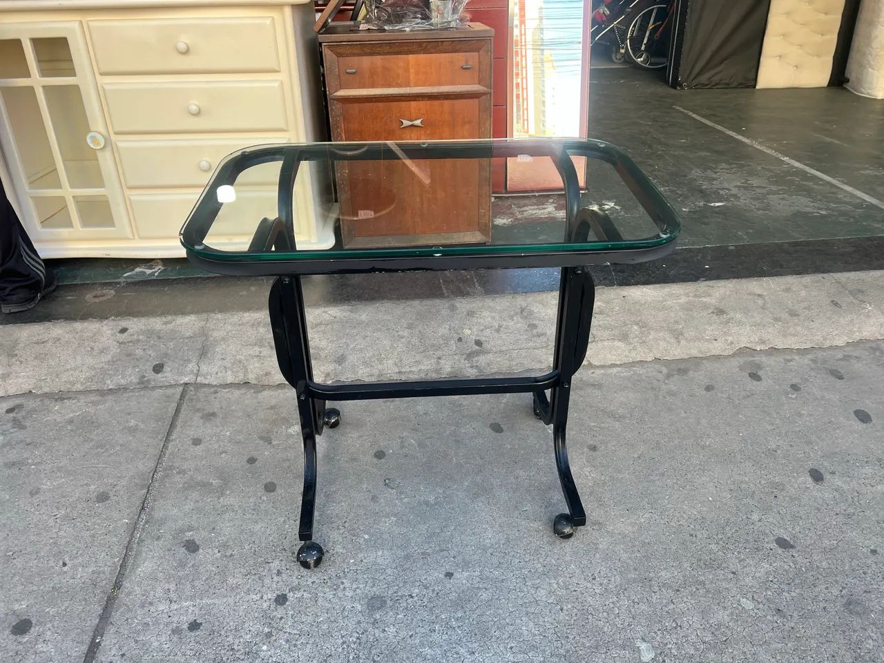 Mesa de Escritório com Tampo de Vidro - Foto 2