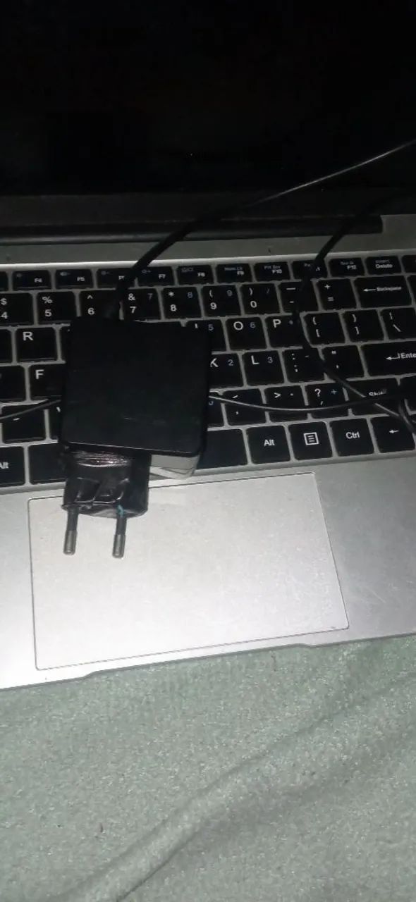 2 Notebooks com defeito para utilizar as peças  - Foto 2