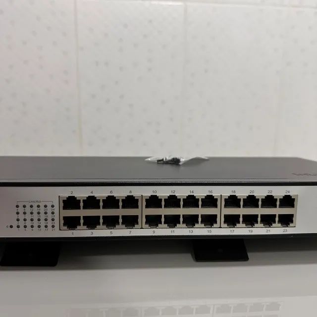 Switch Intelbras 24P Fast SF2400 QR+ - Foto 5