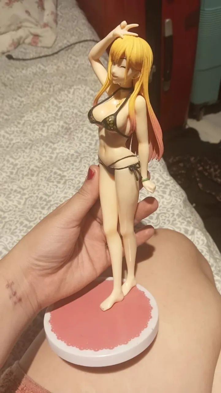 Figure  - Foto 2