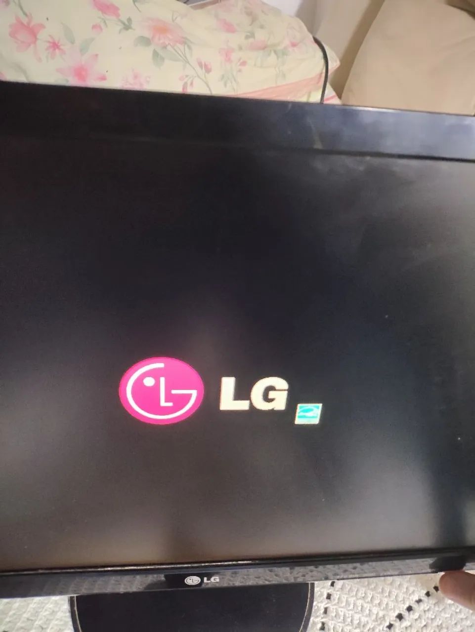Monitor LG Flatron 19 polegadas VGA 