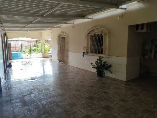 CASA MUITO LINDA EM MARITUBA 