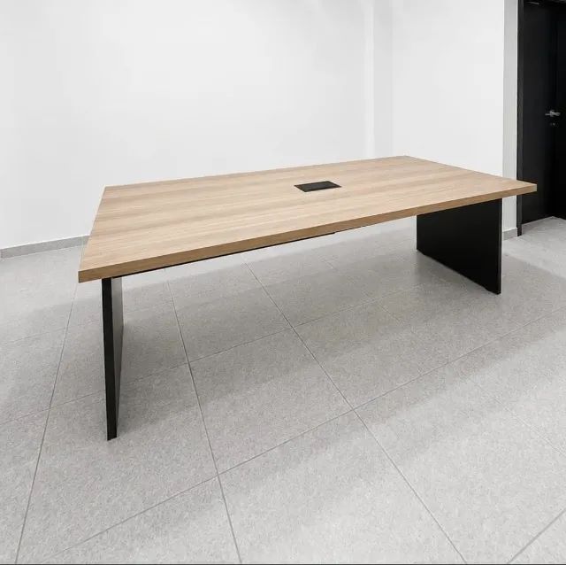 Mesa de Escritório com Caixa de Tomada - Foto 2