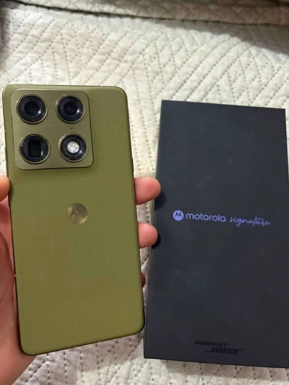 Motorola Signature 2026