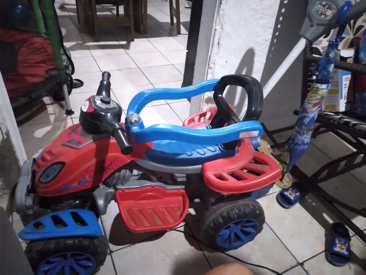 Vendo carro de bebê conservado 