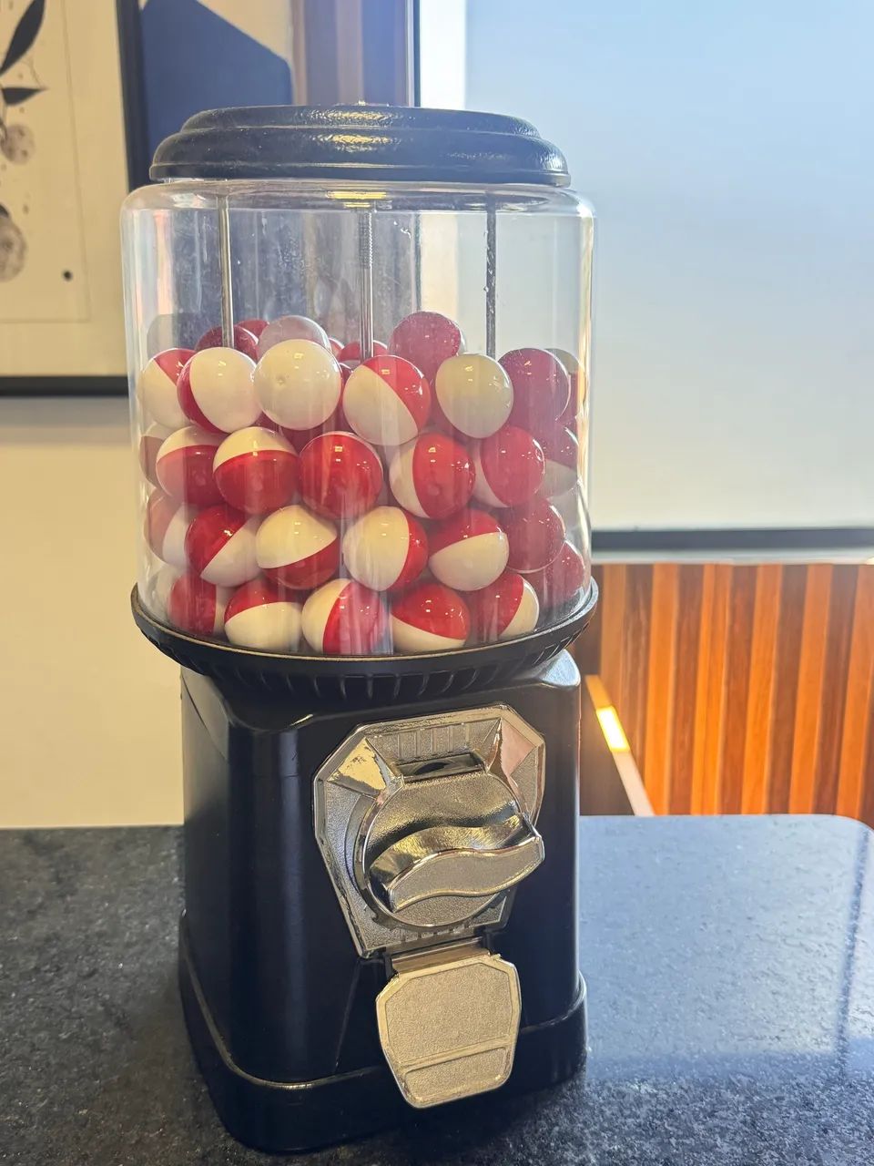 Maquina de bolinha - Vending Machine - Nova