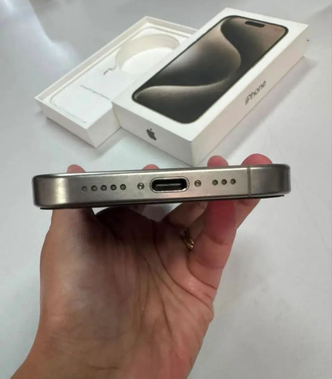 IPHONE 15 PRO - Foto 3
