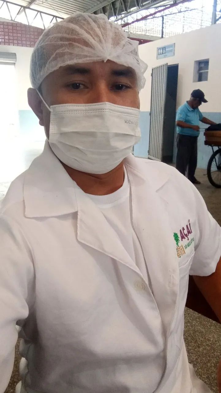 Estou disponível para trabalhar como batedor de açaí 