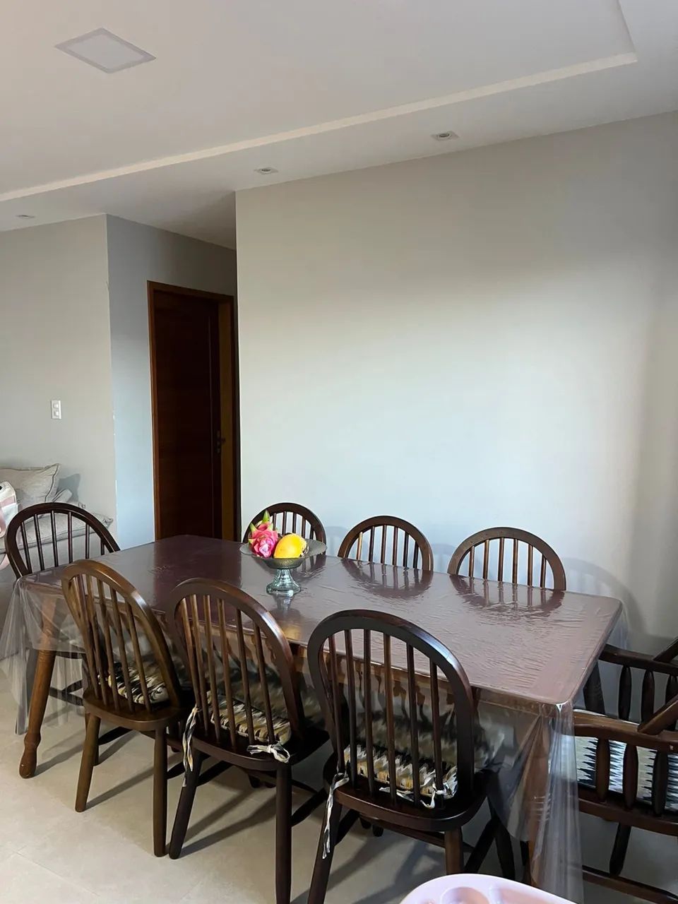 Mesa de Jantar em Imbuia Maciça - Madeira Premium