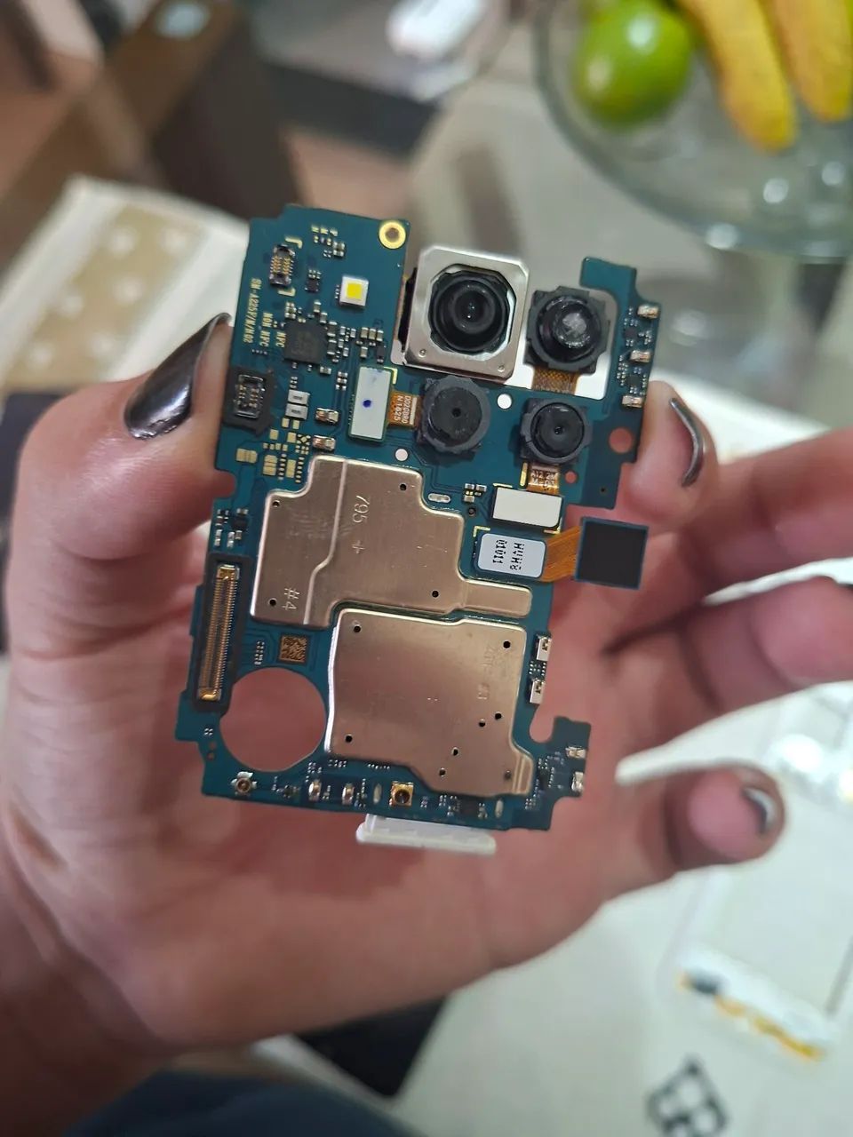 Celulares Sucata (não sei se as peças funcionam) - Foto 3