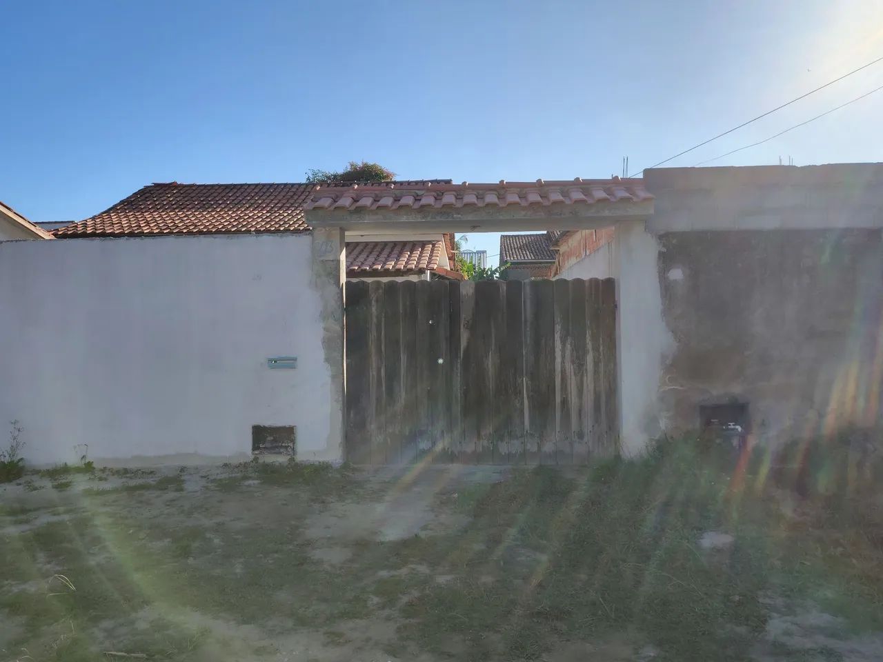 Casa em Jaconé com 2 quartos perto da praia