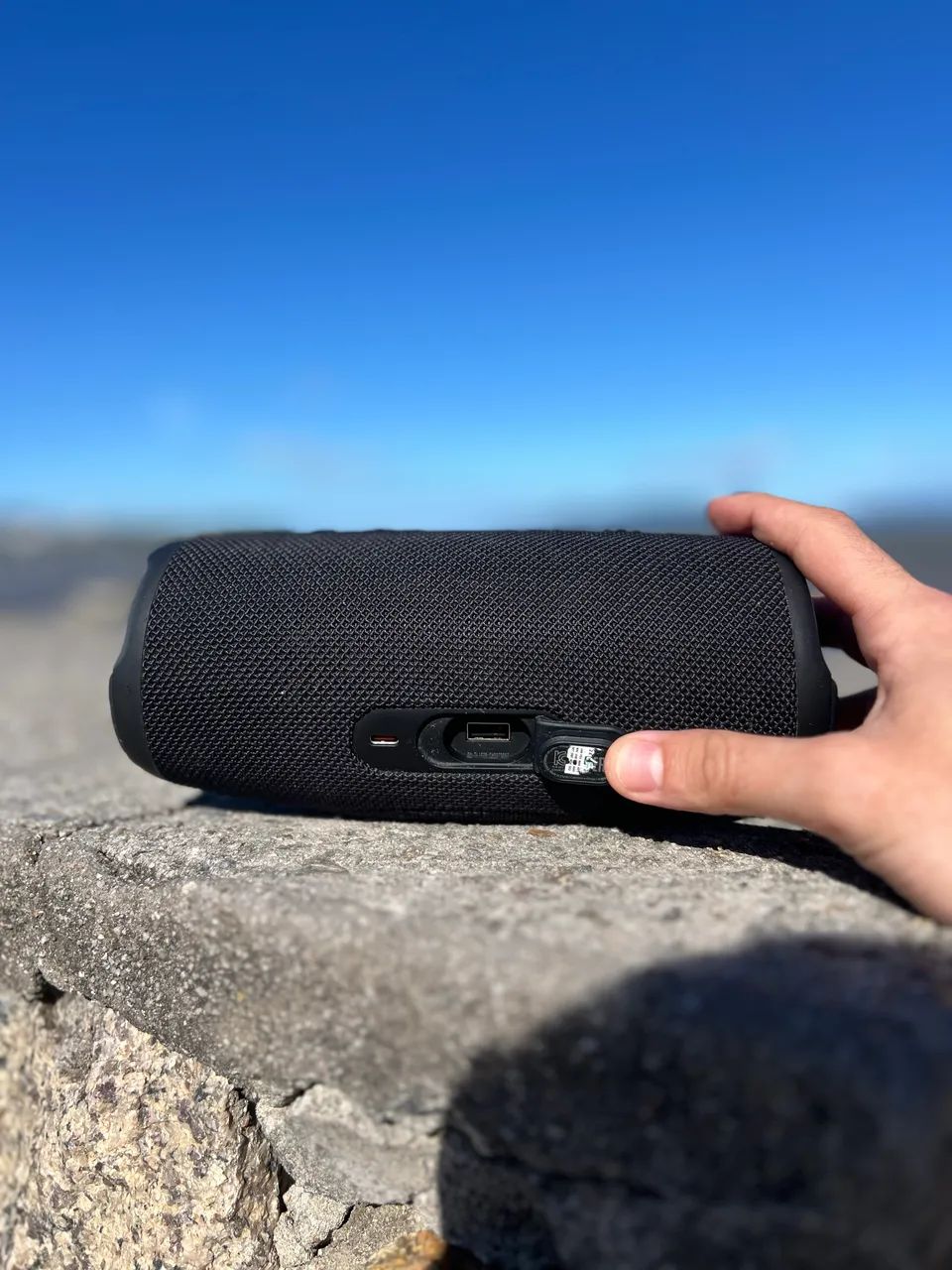 JBL Charge 5 - Oportunidade Imperdível! - Foto 3