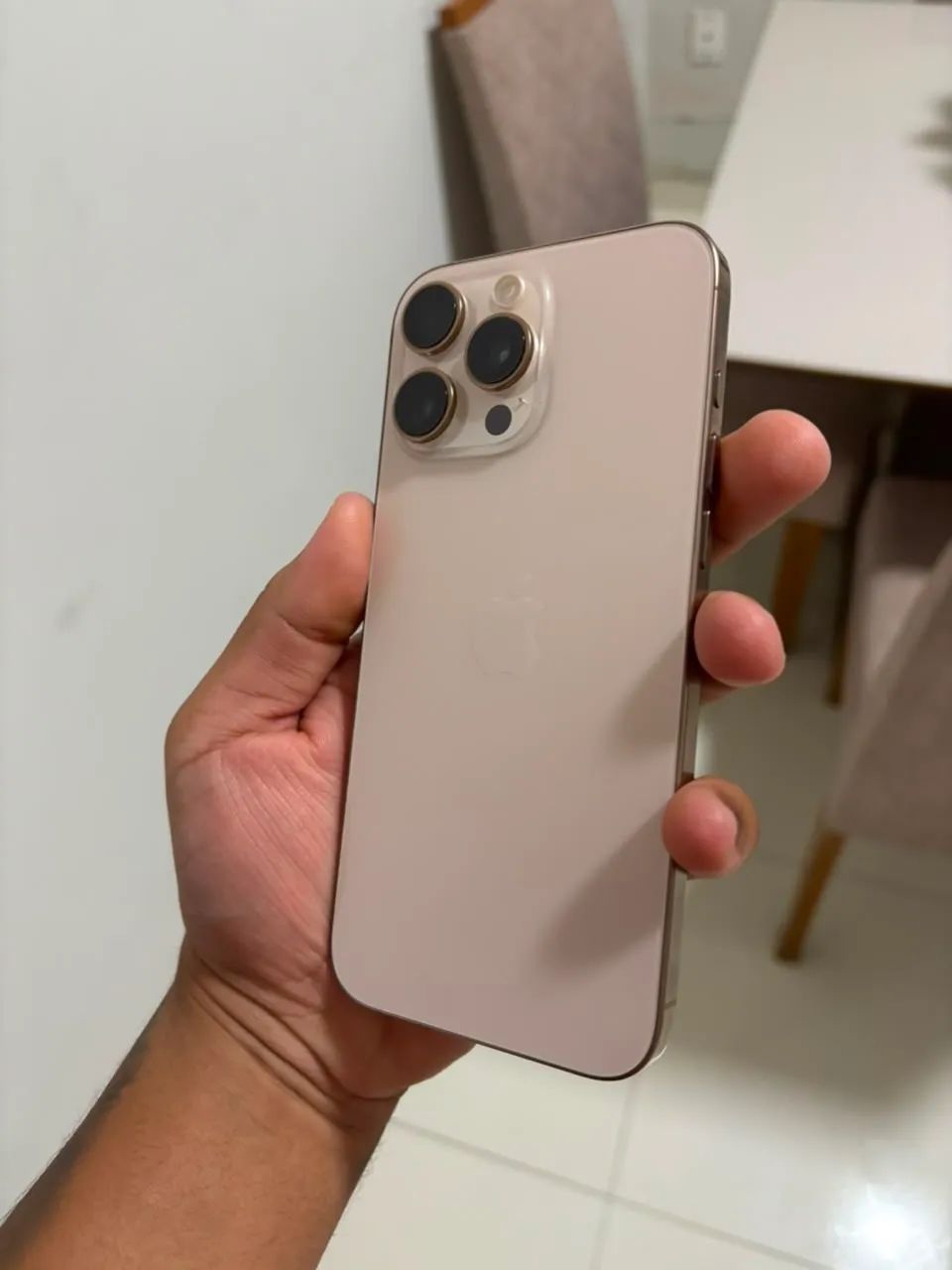 IPHONE 16 PROMAX DESERT TITANIUM - Foto 5
