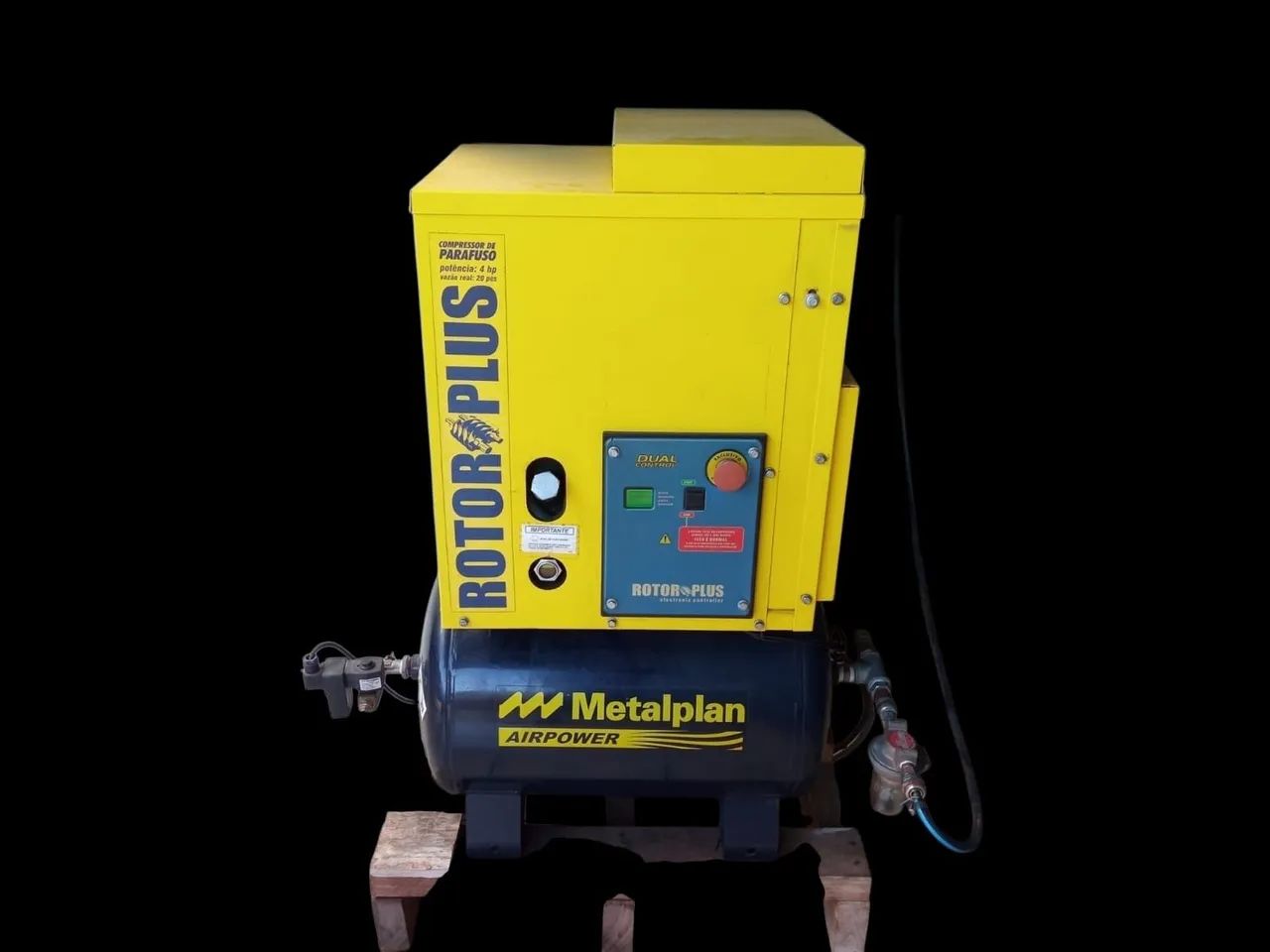 Compressor de ar Semi Novo