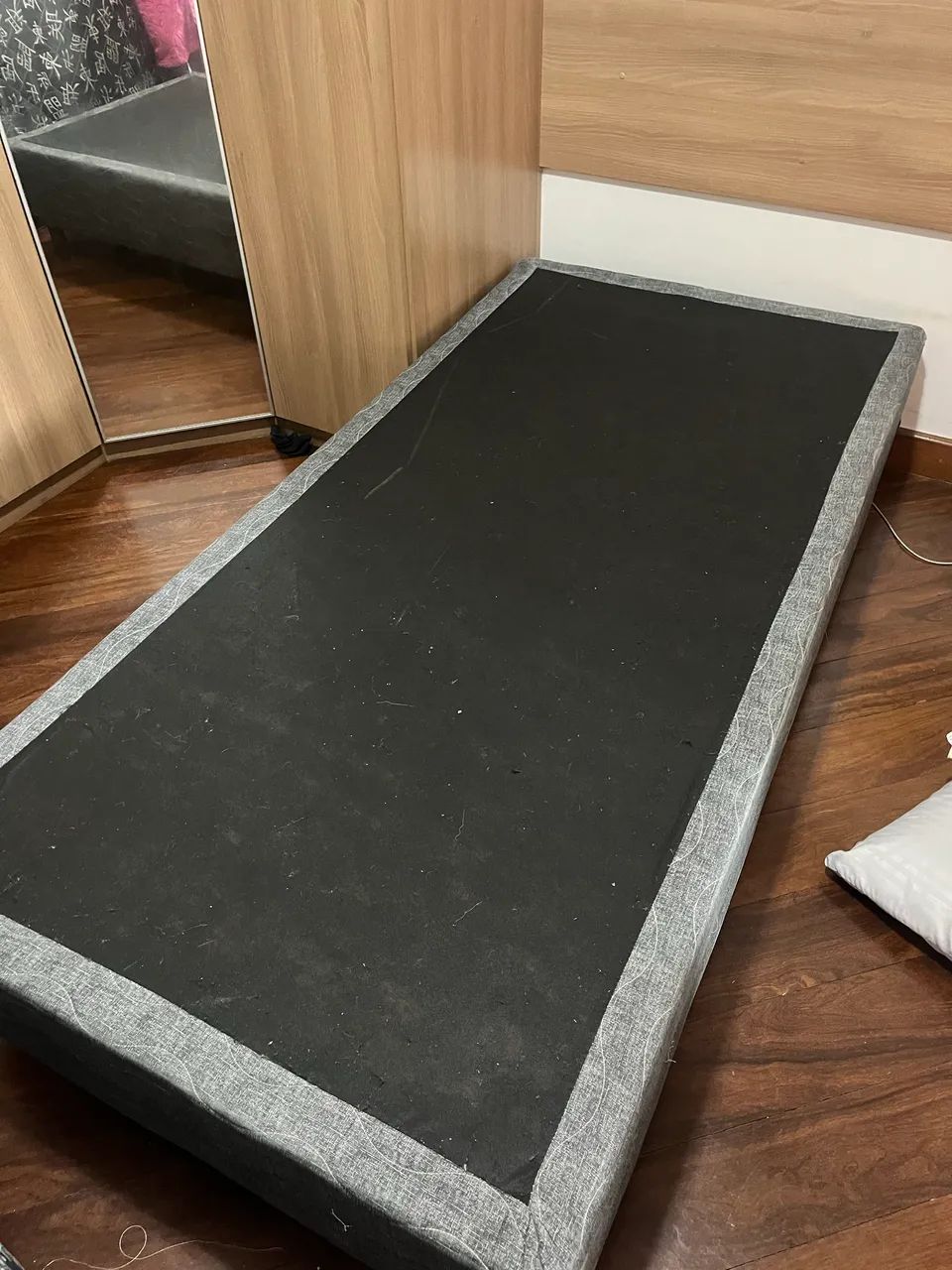 Cama de solteiro 