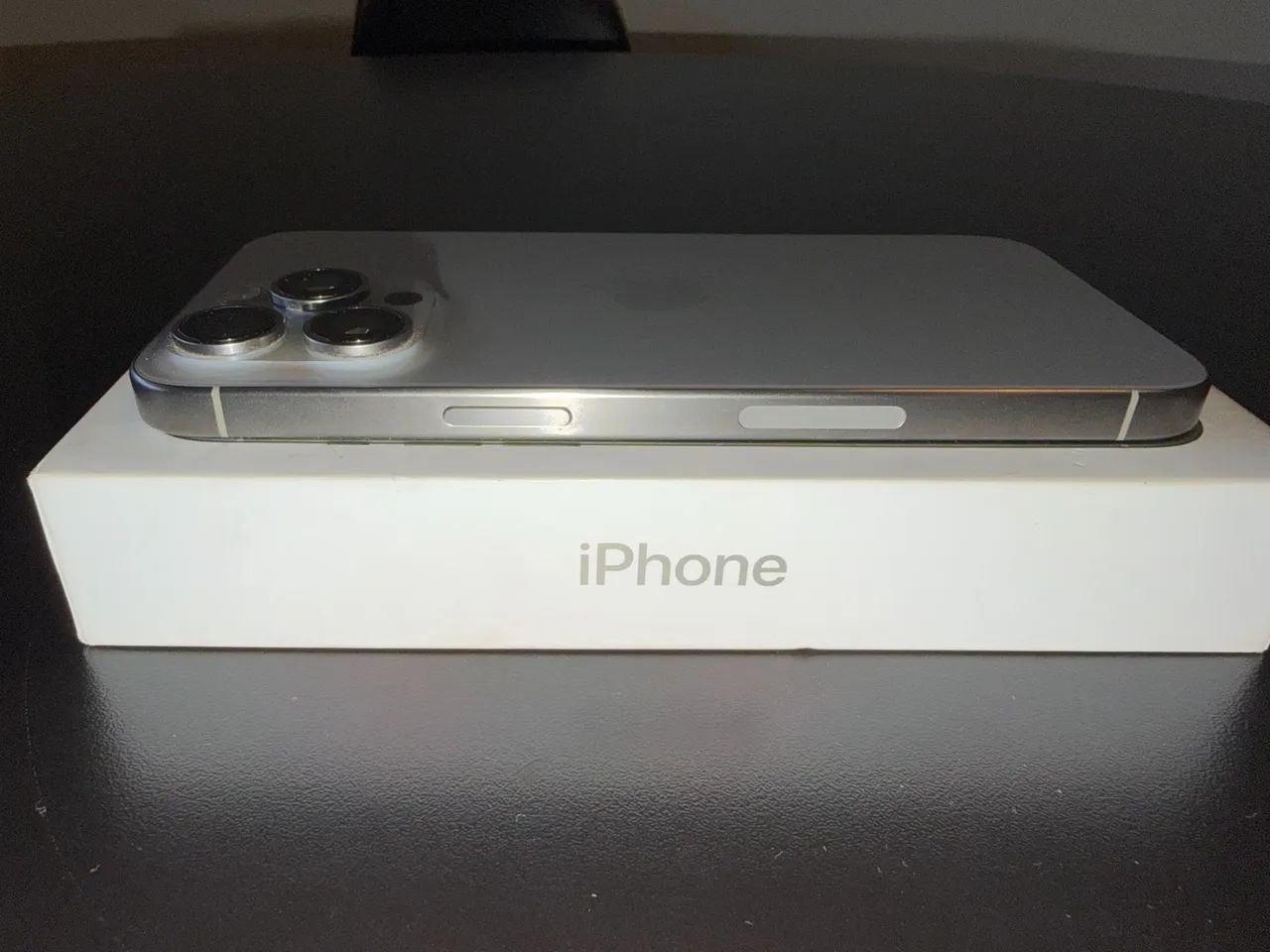iPhone 15 Pro Max - Foto 5