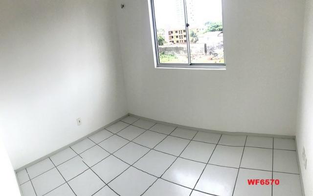 AP1052 Aimará, apartamento com 2 quartos, 1 vaga, condomínio no Cambeba, campo de futebol - Foto 6