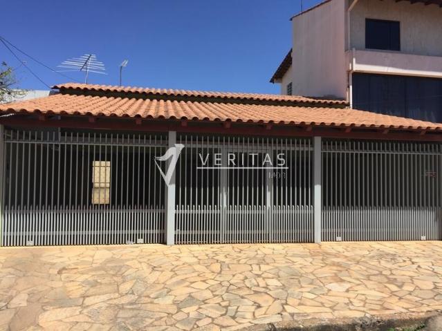 Casa à venda com 3 dormitórios cod:VILLA73809V01