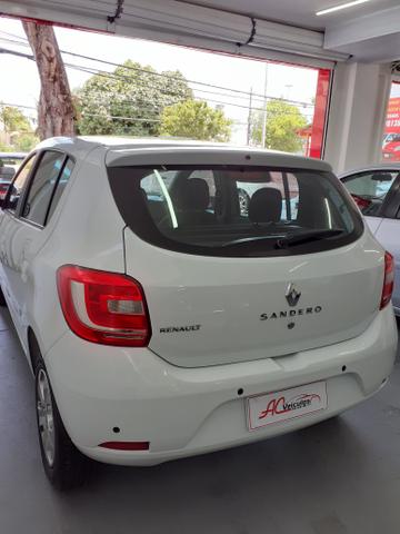 Renault Sandero Expression 2015 - Foto 2