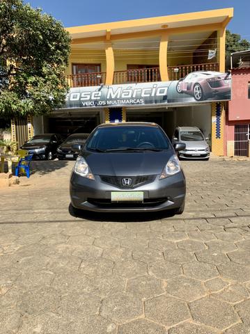 Fit LX 1.4 Flex ano 2011 completo, câmbio manual - Foto 5