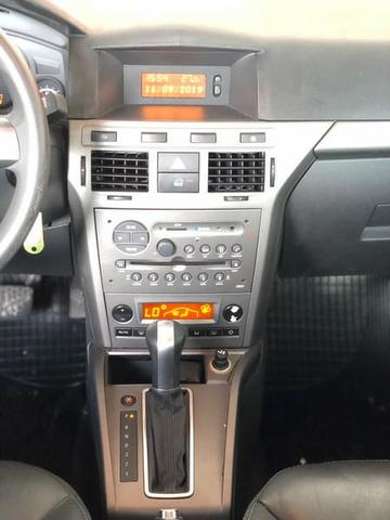 Vectra Hatch GT 2.0 48.000KM (Único Dono, Raridade Só 48.000 KM) - Foto 10