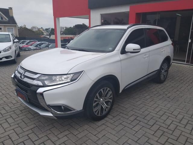 MITSUBISHI OUTLANDER 2.0 16V 160CV 2016 - Foto 18