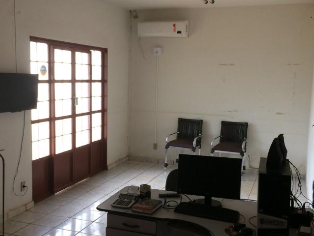 Galpão NS 10 425m2 terreno 950m2 - proximo a rodoviária - faça sua proposta! Quero vender - Foto 8