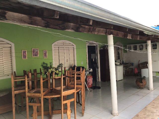 Casa CPA 4 com piscina, excelente estado de conservação - Foto 3