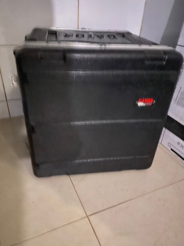Case Gator usado !! Em bom estado - Foto 5