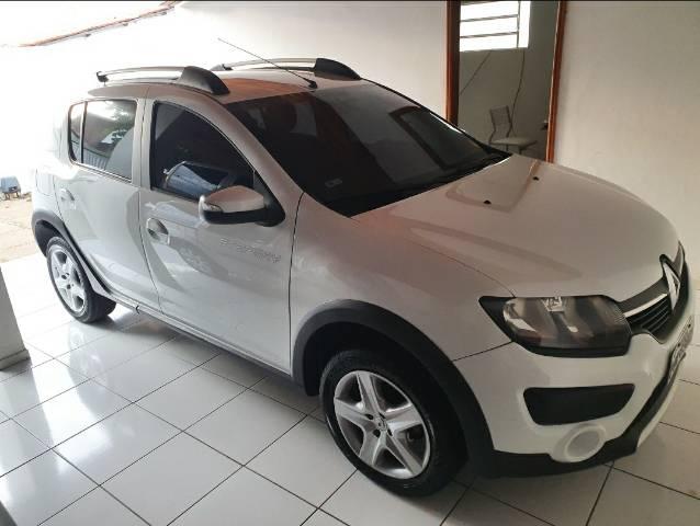 VENDO OU TROCO Renault Sandero Stepway 15/15 - Foto 2