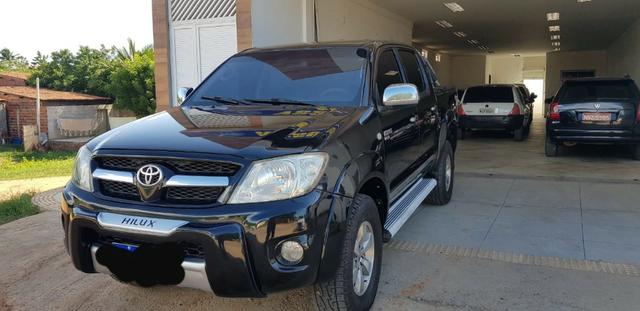 Carro Hillux preto bem conservado - Foto 2