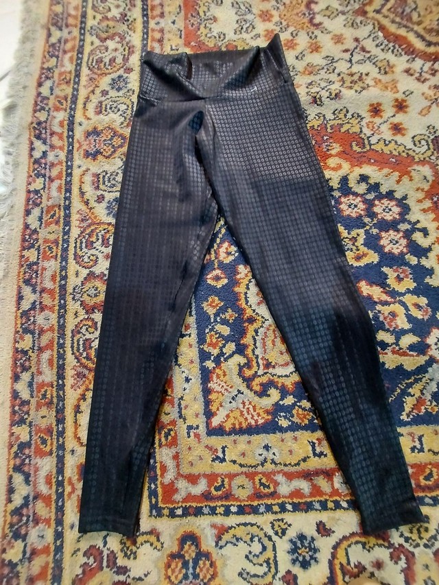 Calça de ginástica pp nova - Foto 5