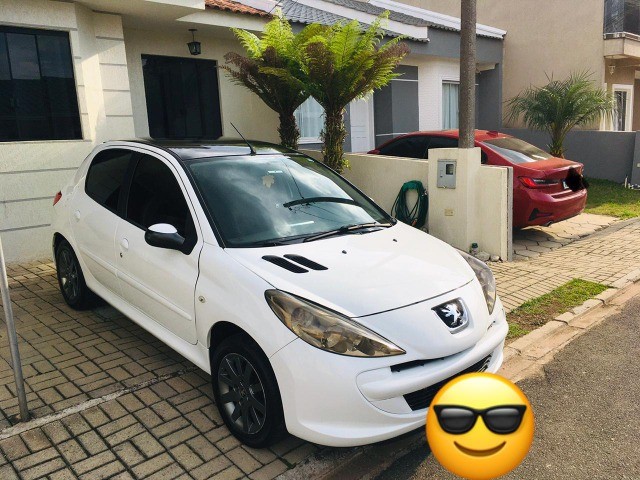 PEUGEOT 207 MODELO XR 1.4 8V  FLEX  4P 2012  COMPLETO 