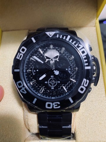 Invicta The Punisher (NOVO) - colab Marvel