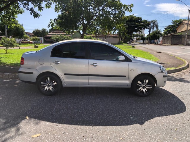 volkswagen polo sedan 2007