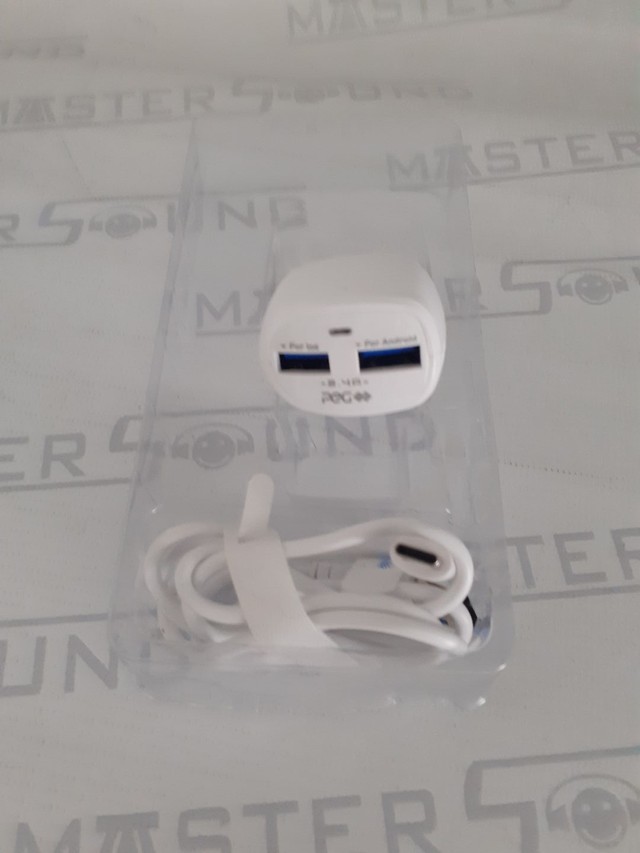 Kit carregador rápido de parede. Com 2 entradas usb. Cabo  com entrada tipo c.  Novo. 