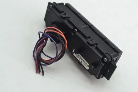 Botão Controle Porta Malas On Off Chrysler Town Country Orig - Foto 4