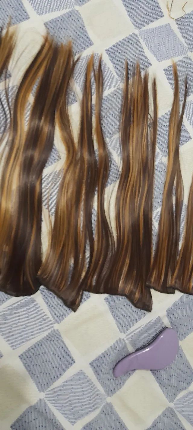 Extensão de cabelo com tik tak obs n e humanos - Foto 4